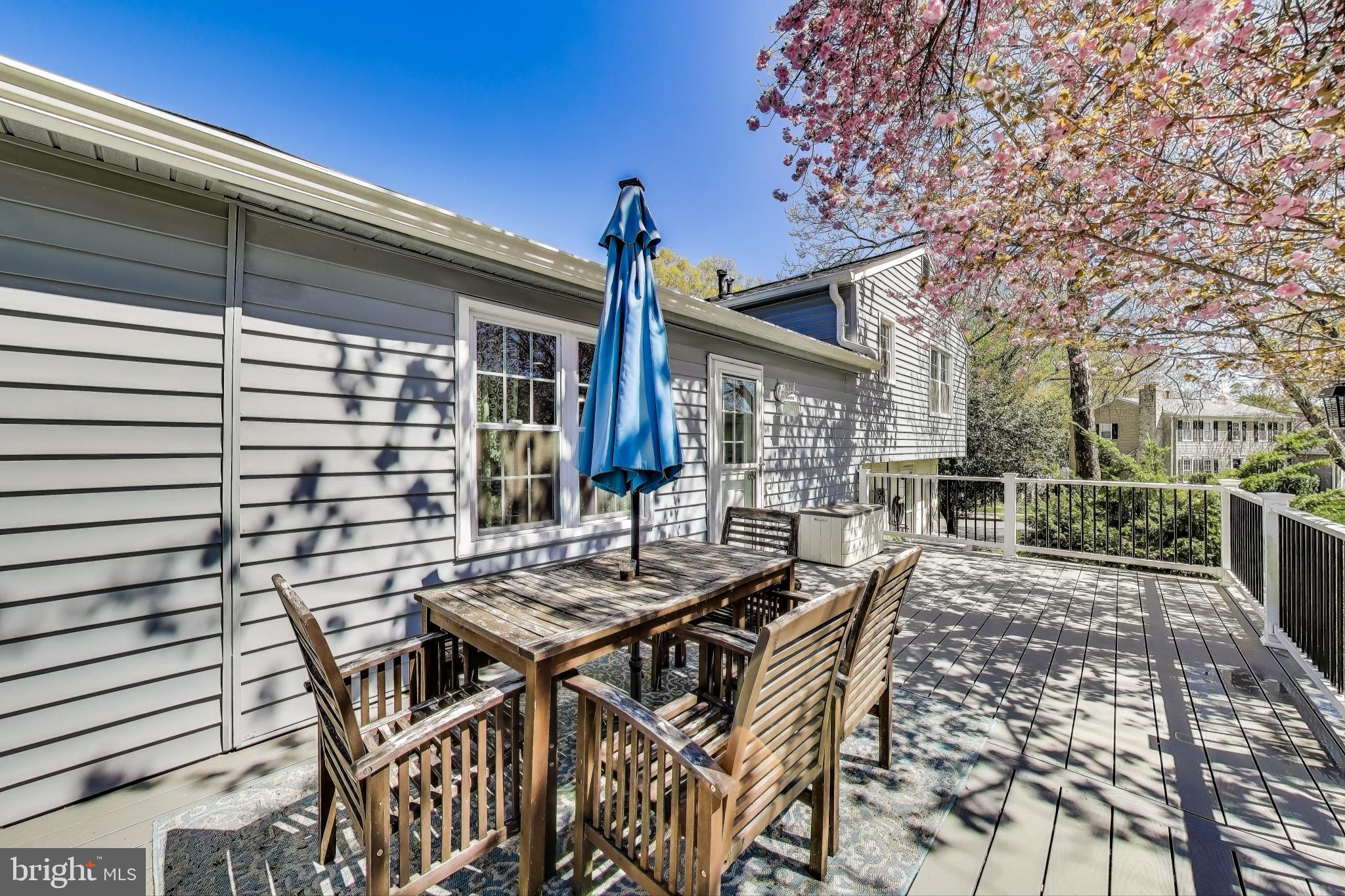 LAKE BRADDOCK - Residential