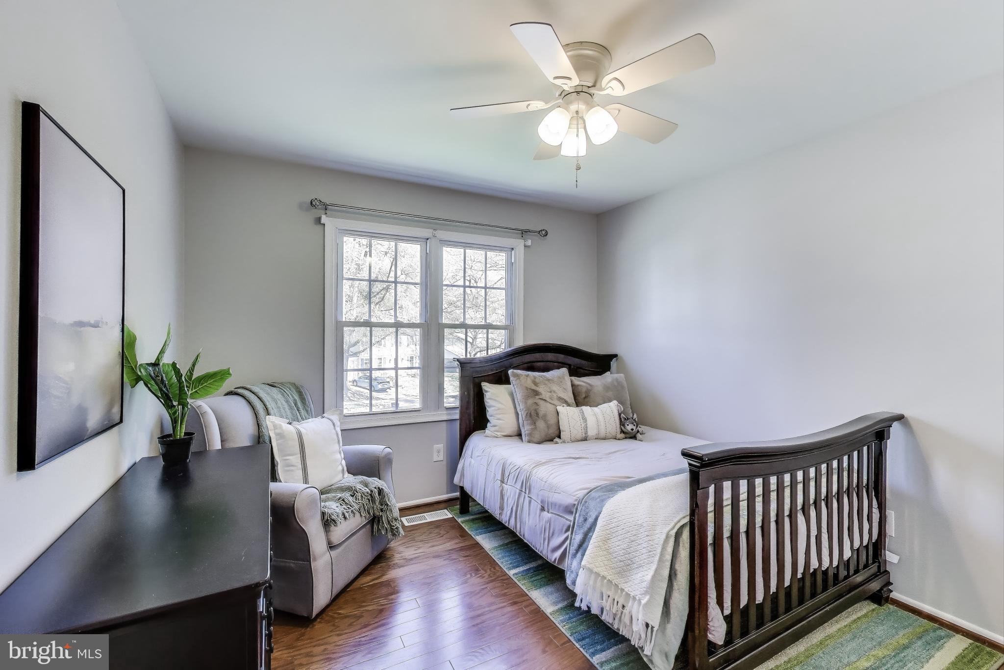 LAKE BRADDOCK - Residential