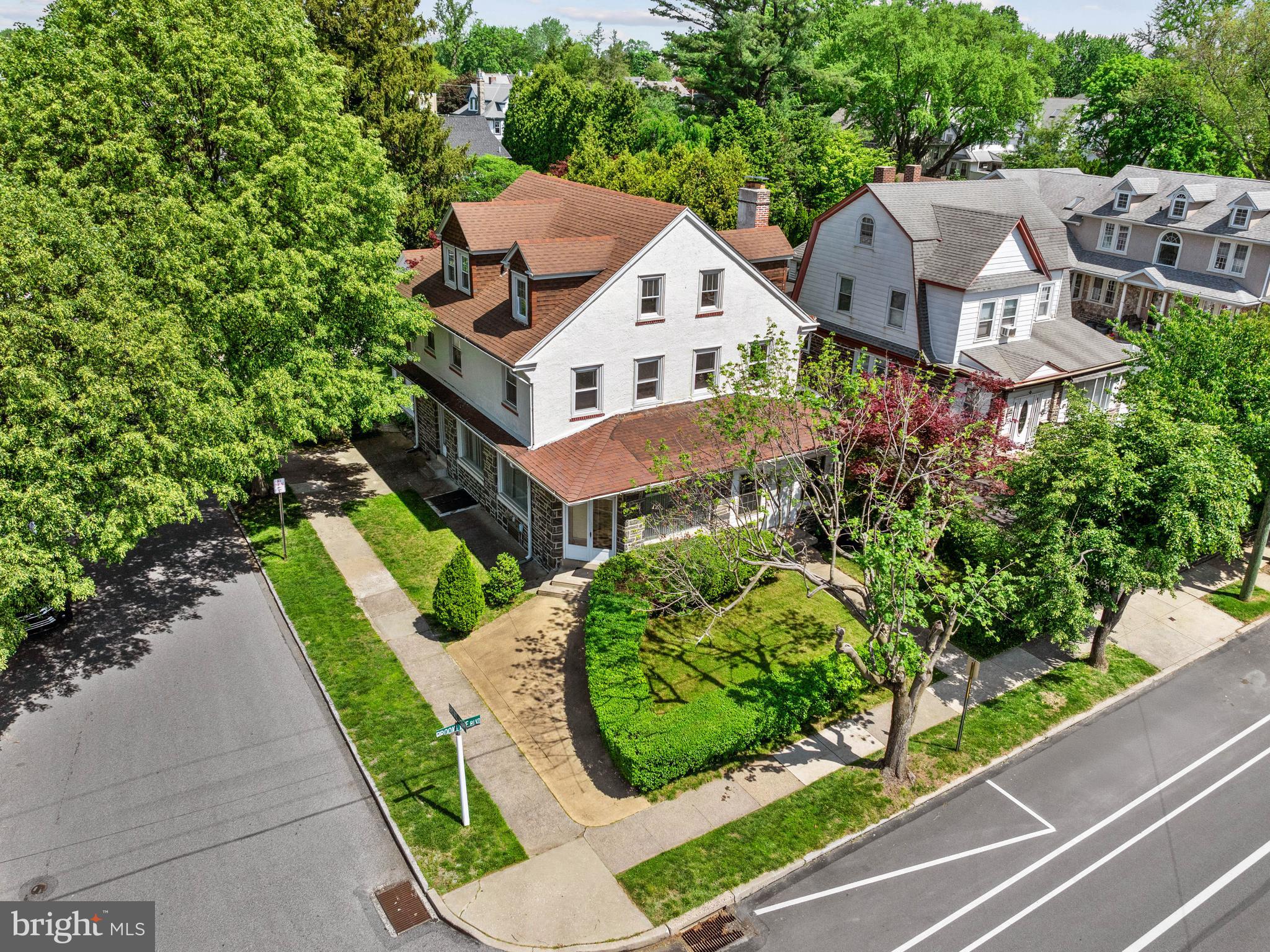 100 BROOKLINE BOULEVARD