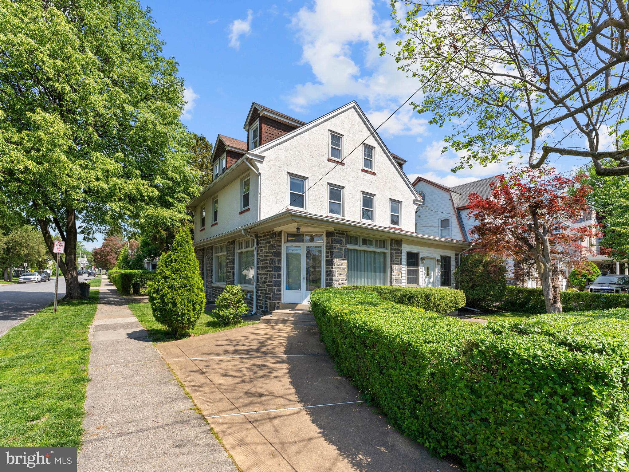 100 BROOKLINE BOULEVARD