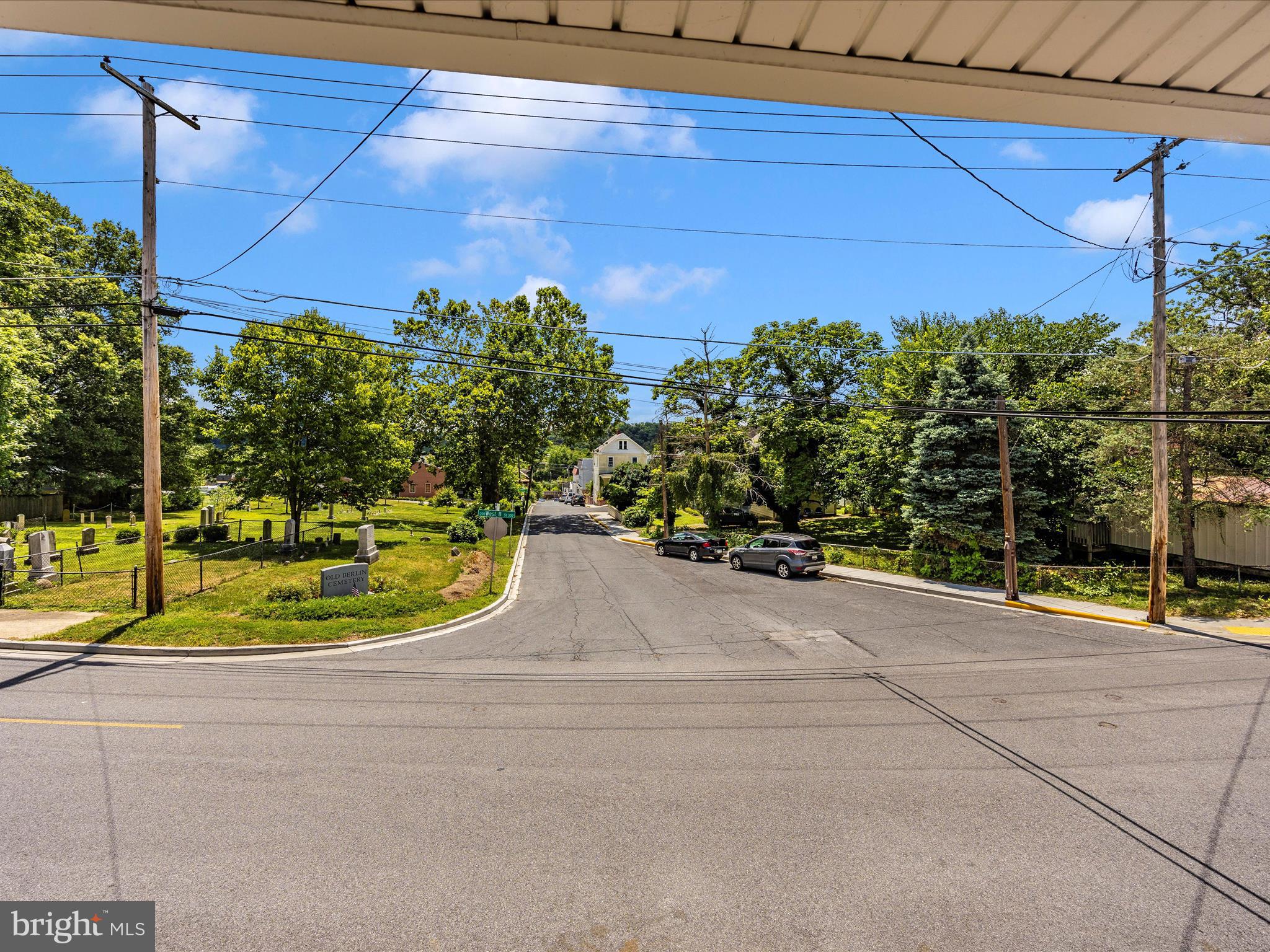 BRUNSWICK - Residential