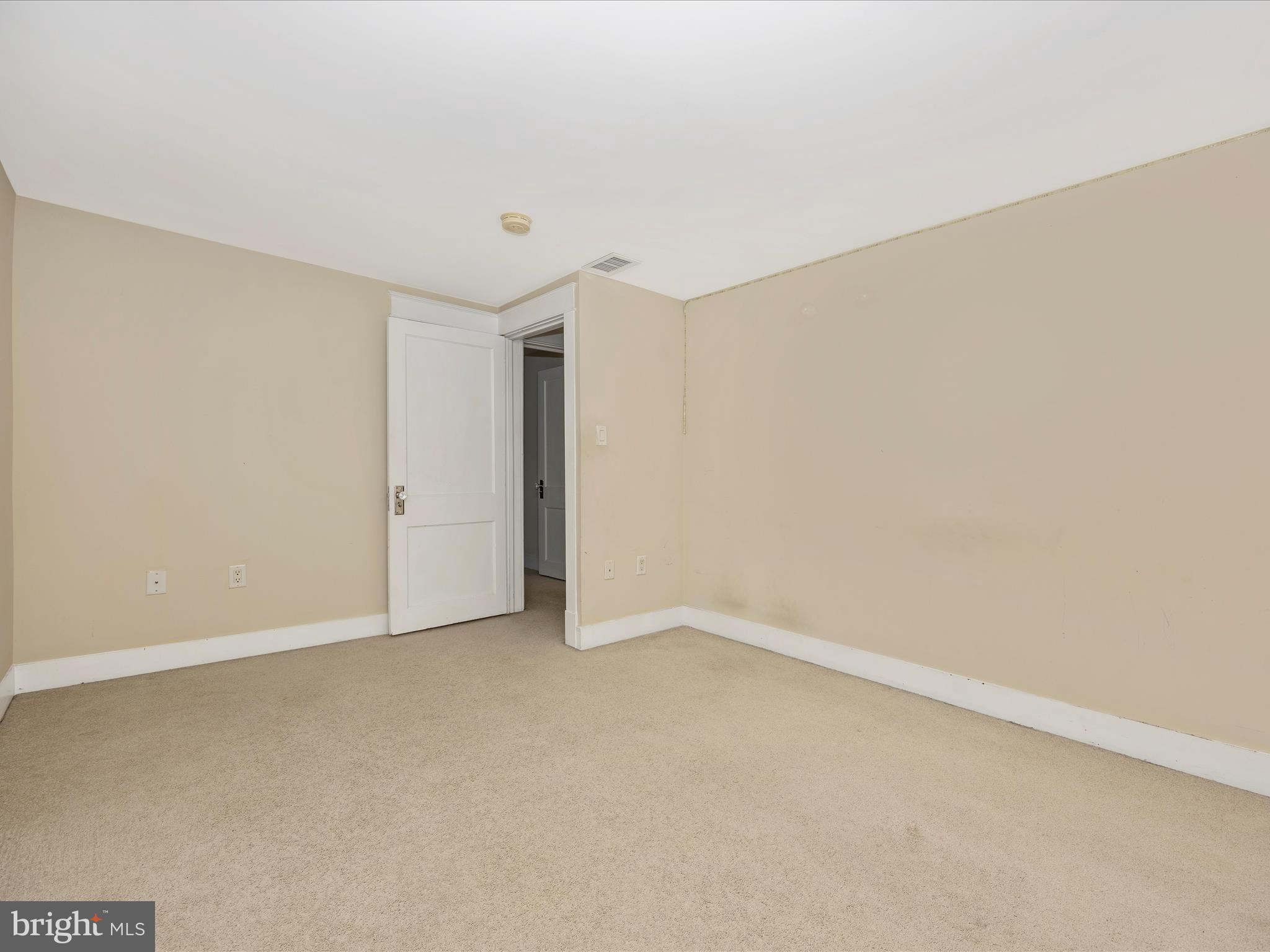 BRUNSWICK - Residential