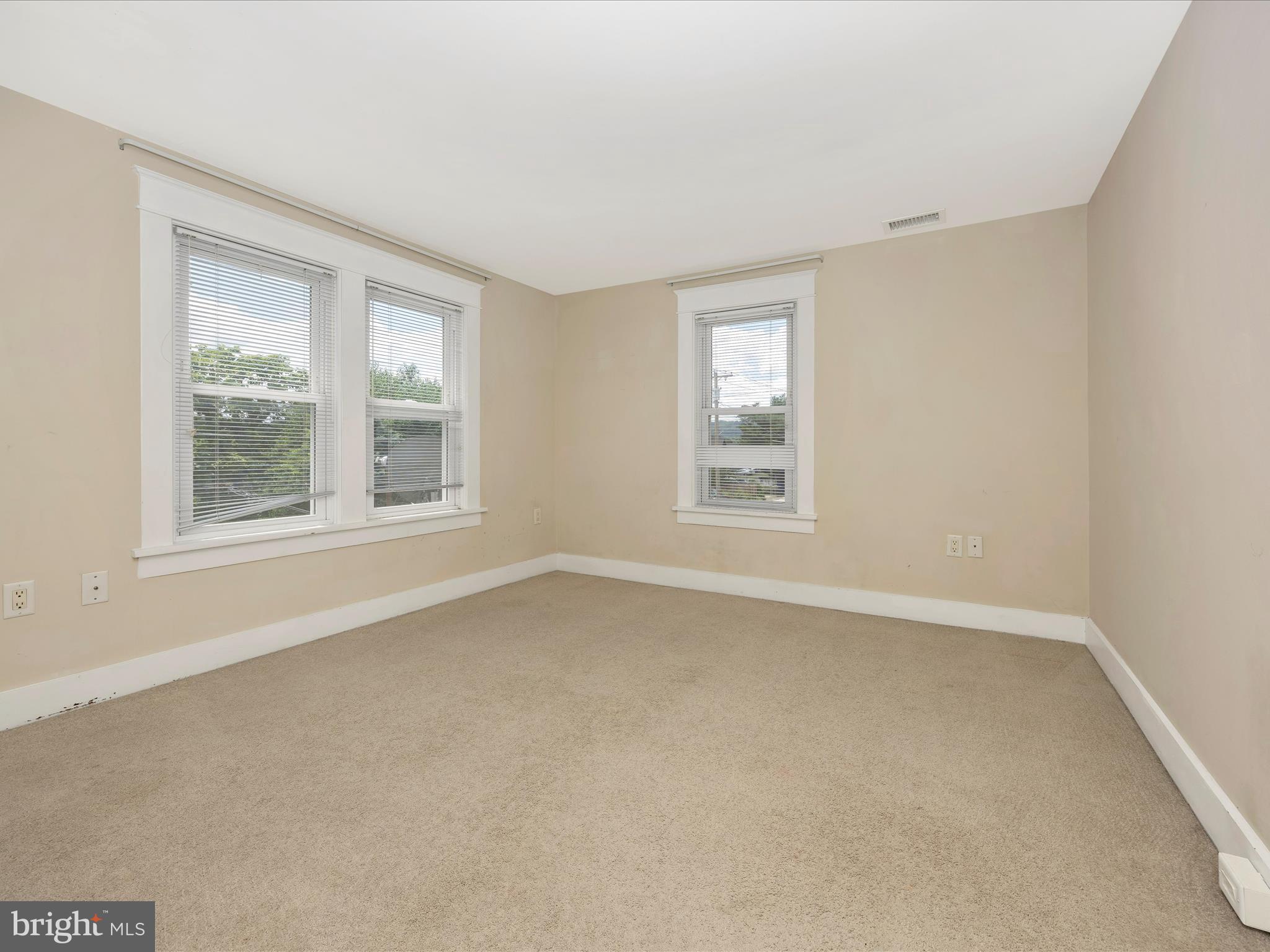 BRUNSWICK - Residential