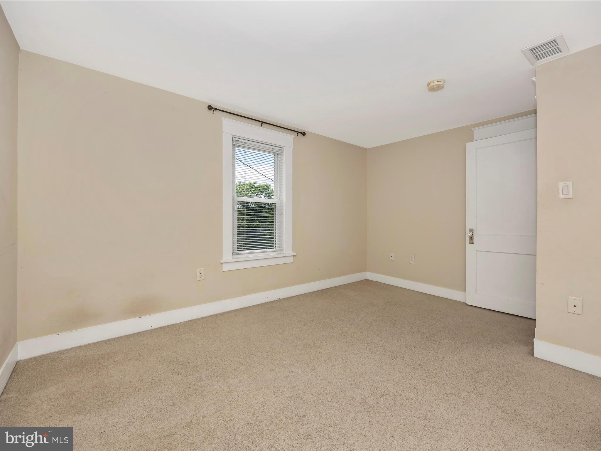 BRUNSWICK - Residential