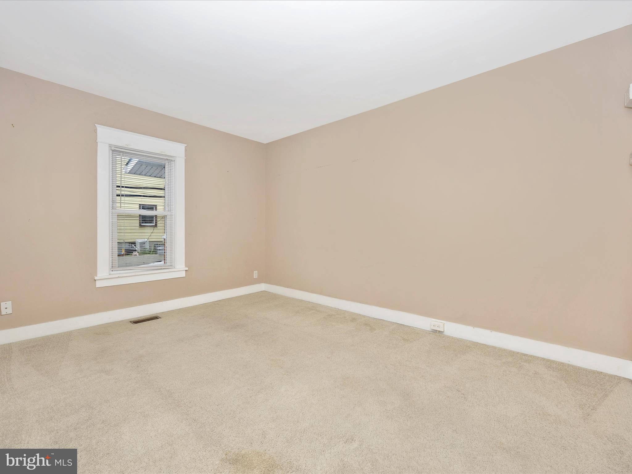 BRUNSWICK - Residential