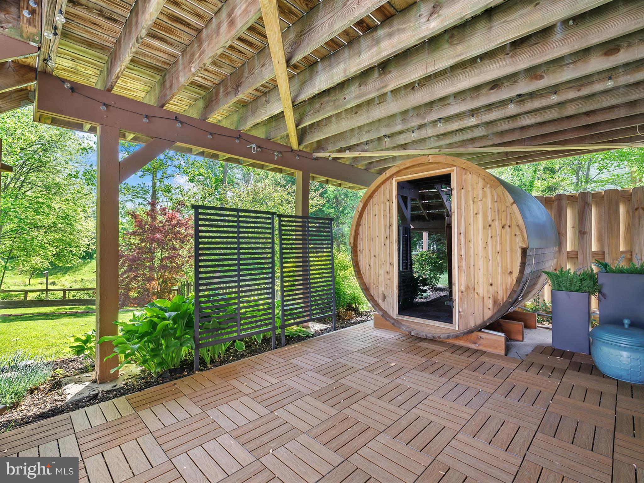 ILCHESTER WOODS - Residential