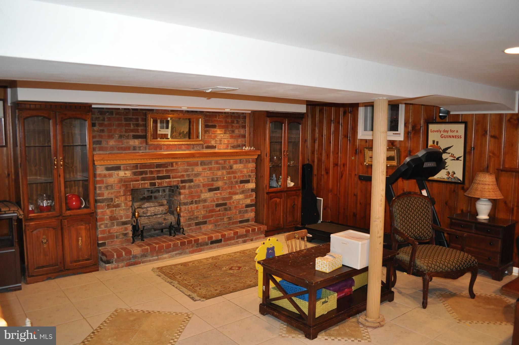 LUTHER VILLAGE - Residential Lease