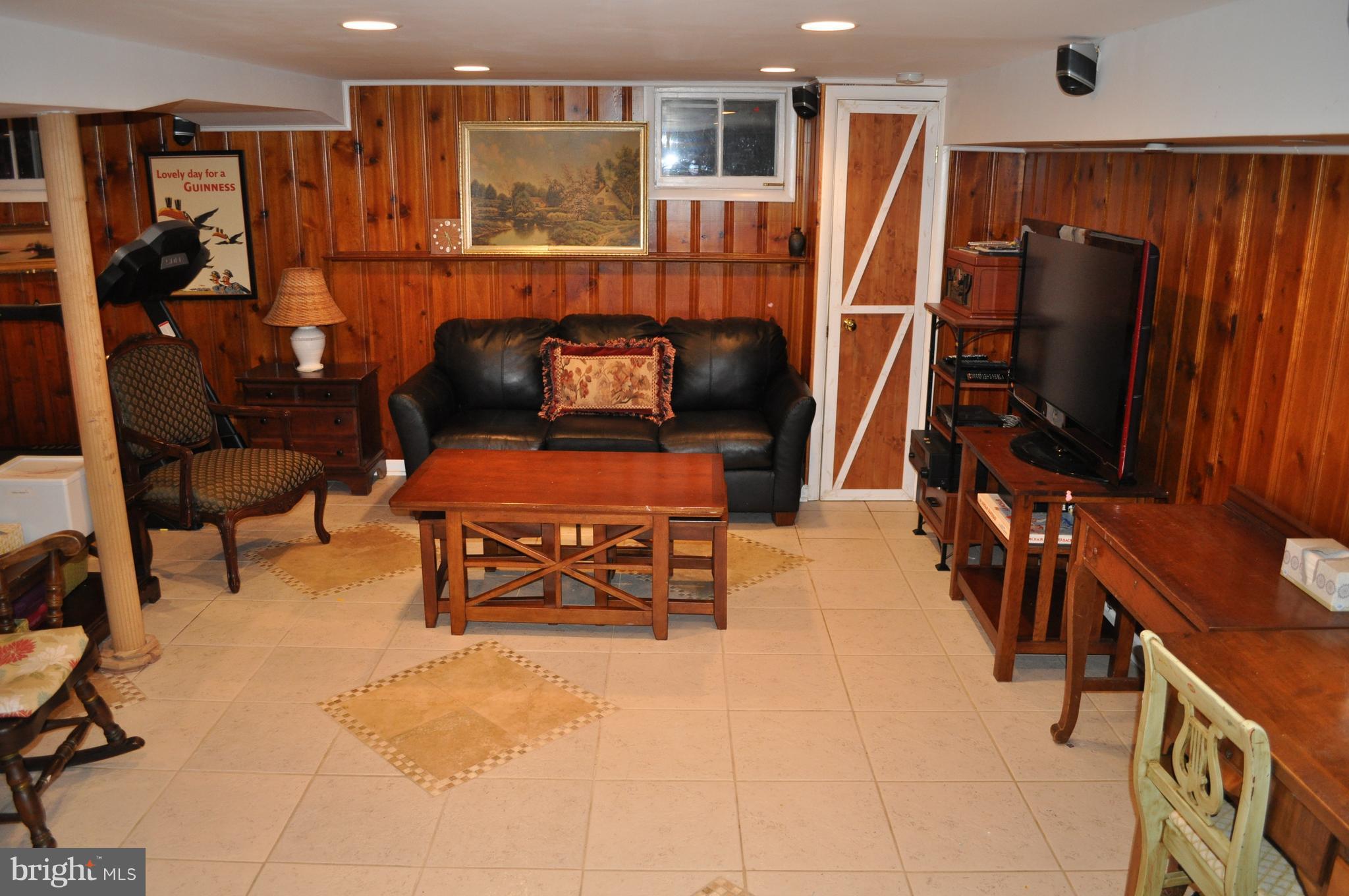 LUTHER VILLAGE - Residential Lease