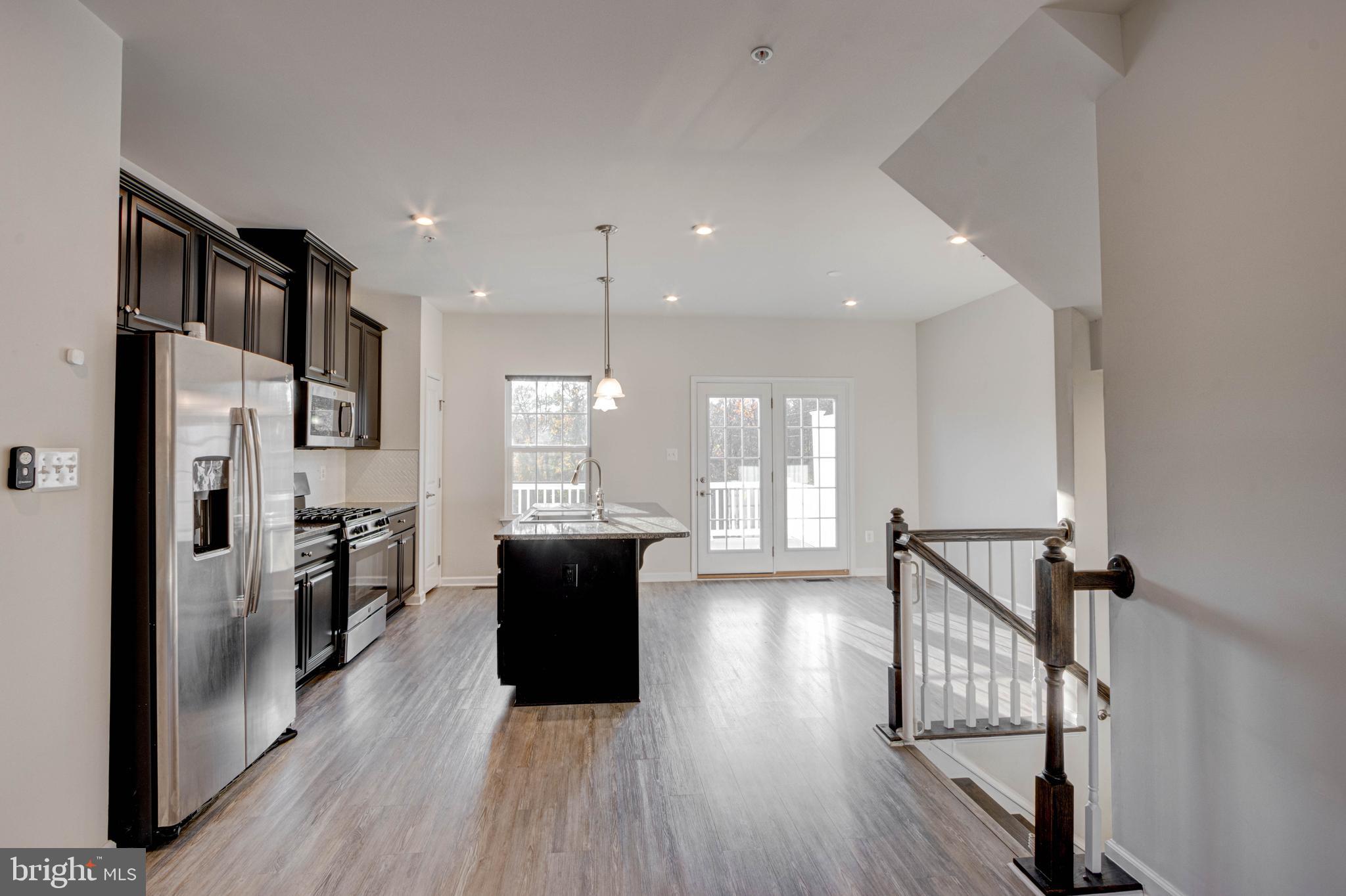 HIGHGATE VILLAGE - Residential Lease