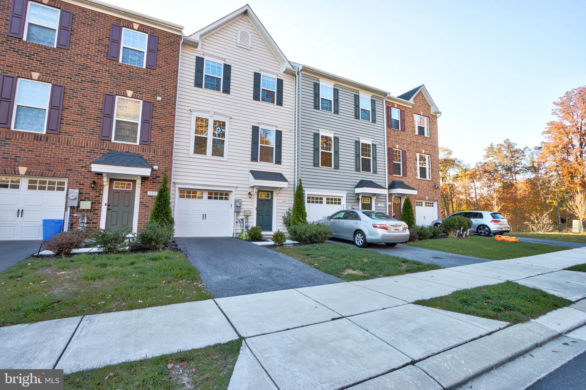 HIGHGATE VILLAGE - Residential Lease