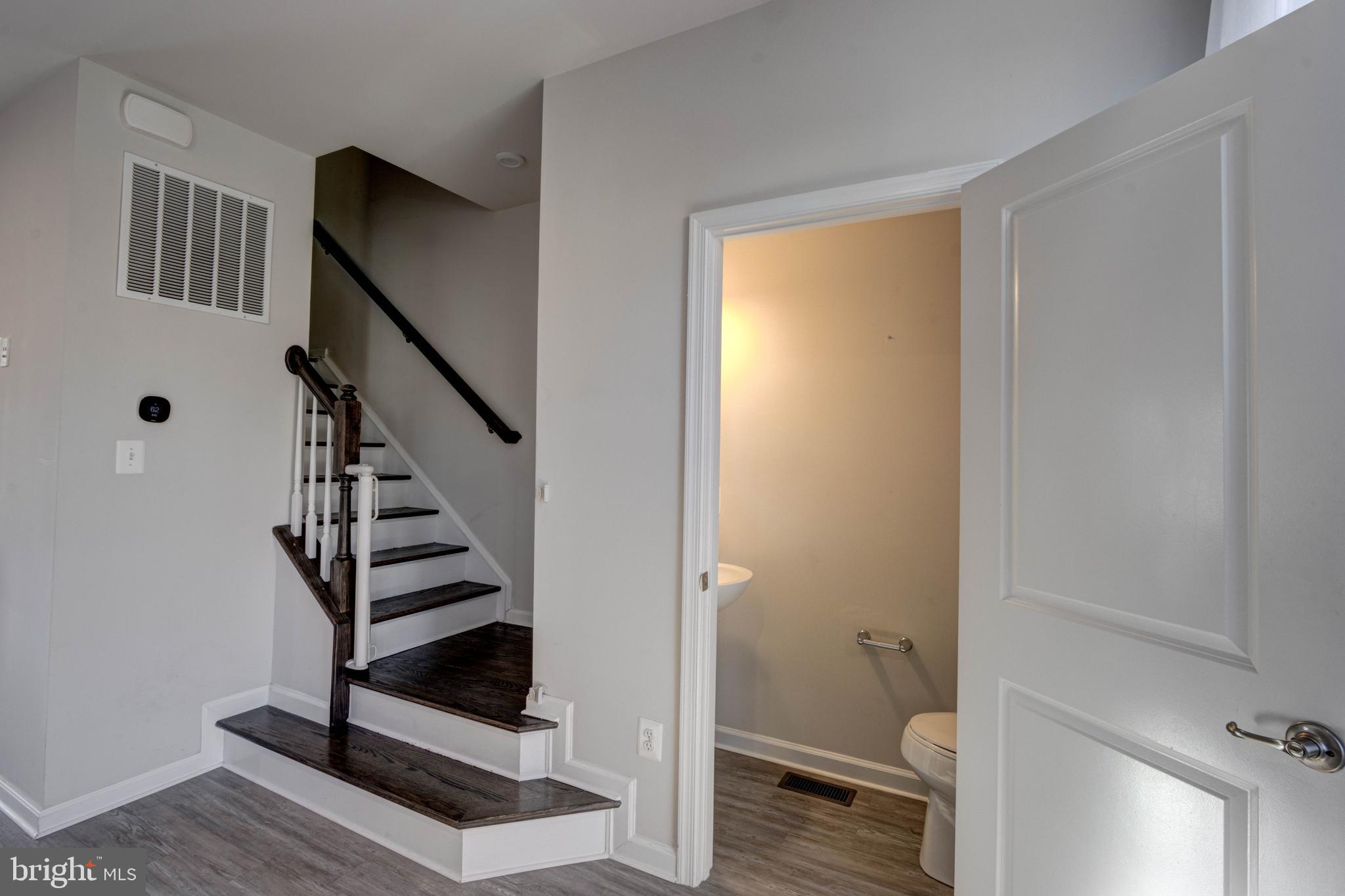 HIGHGATE VILLAGE - Residential Lease