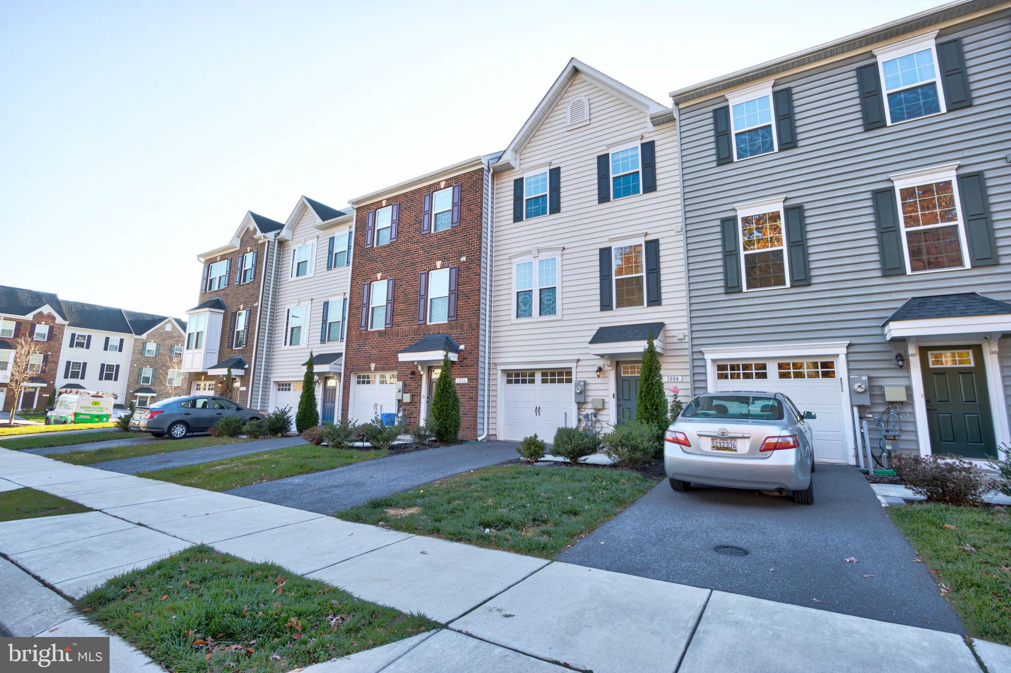 HIGHGATE VILLAGE - Residential Lease