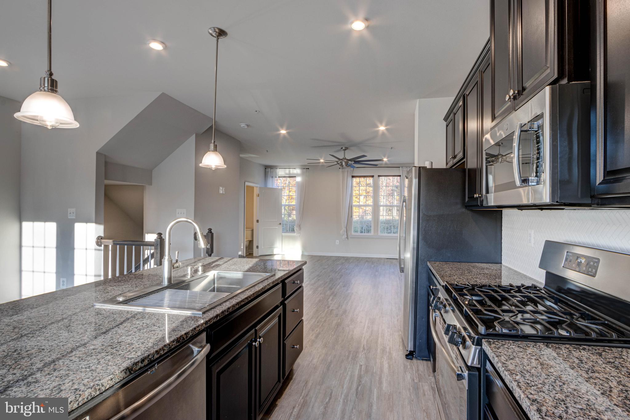 HIGHGATE VILLAGE - Residential Lease