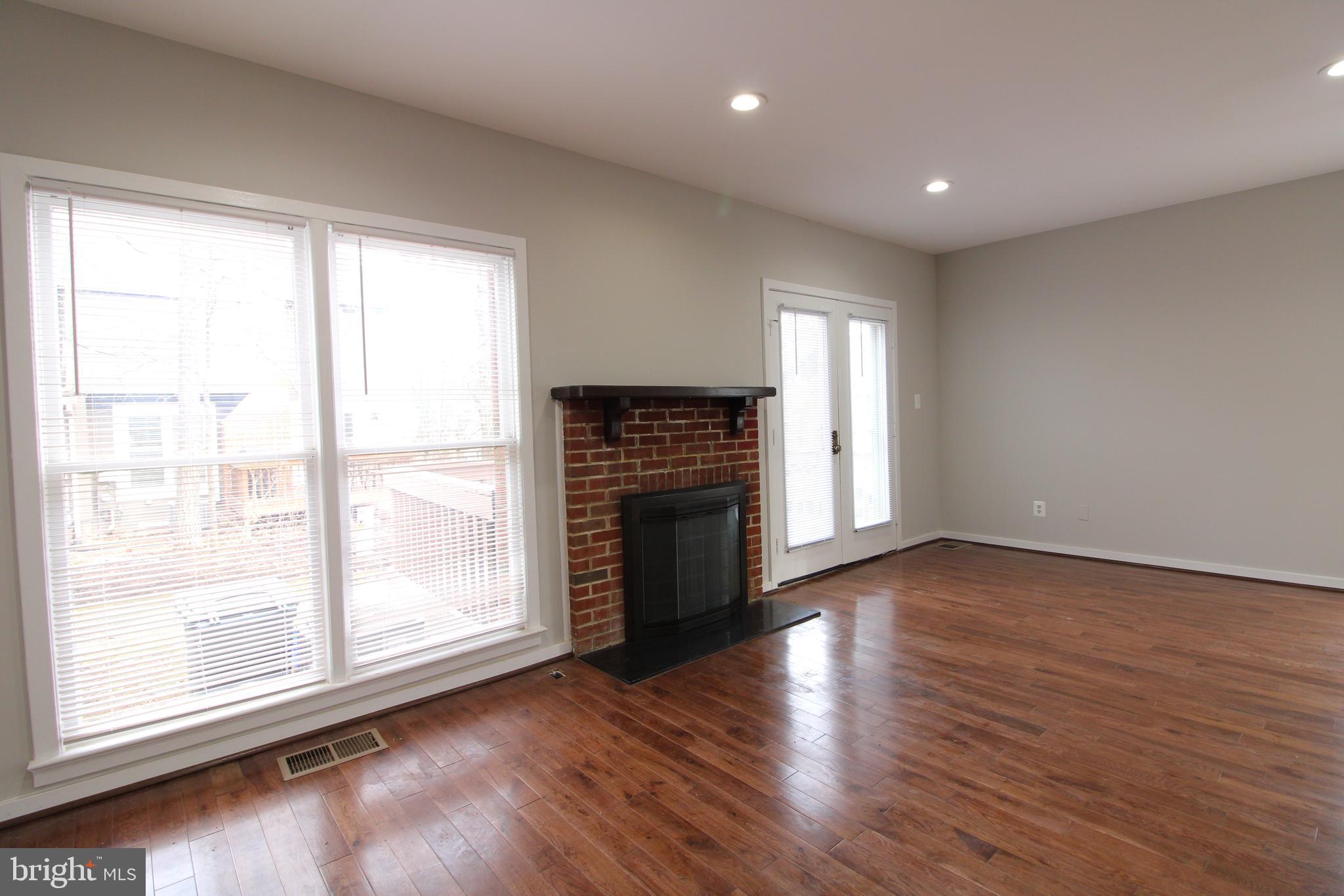 ORCHARD GREEN - Residential Lease