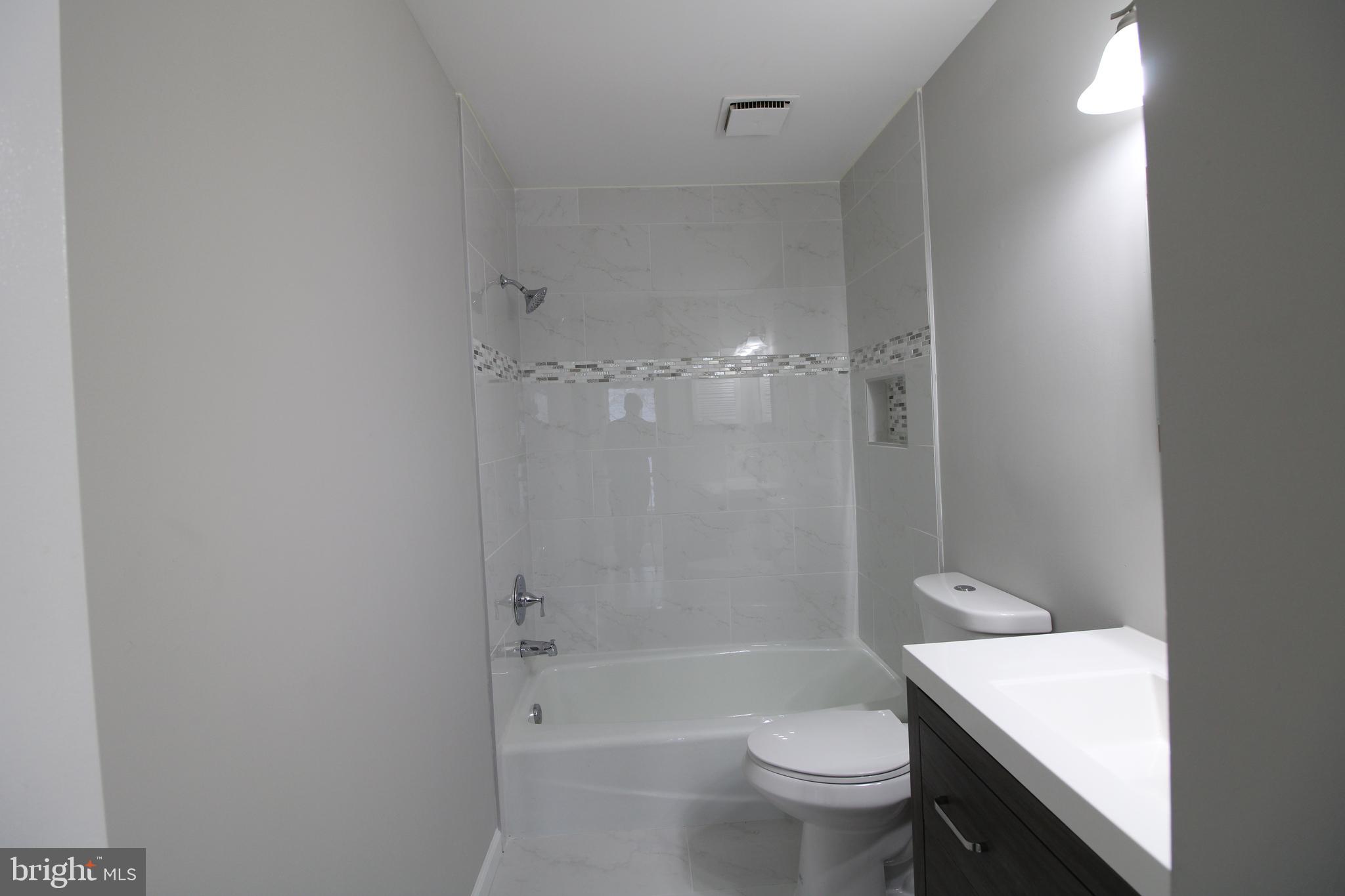 ORCHARD GREEN - Residential Lease