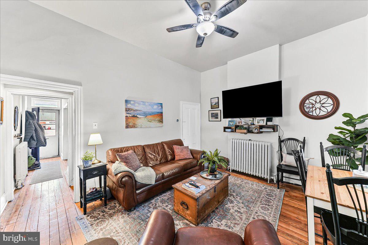 EAST FALLS - Residential