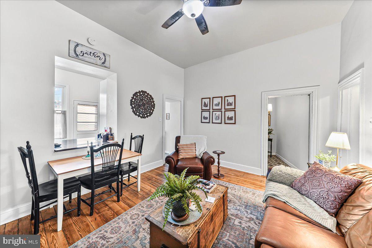 EAST FALLS - Residential