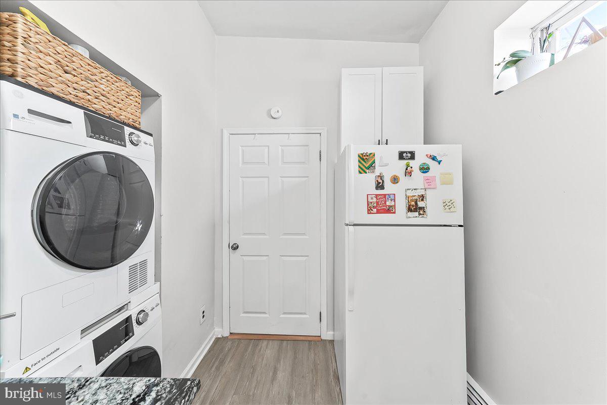 EAST FALLS - Residential