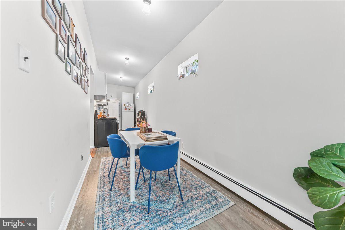 EAST FALLS - Residential