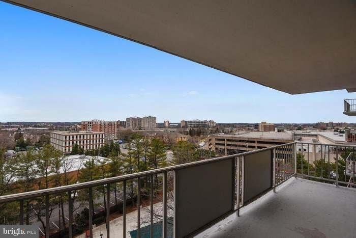 THE FOUNTAINS - Residential Lease