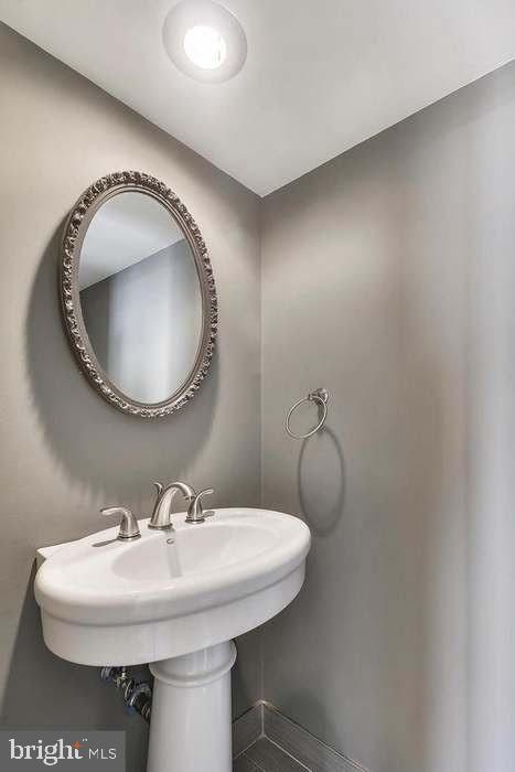 THE FOUNTAINS - Residential Lease