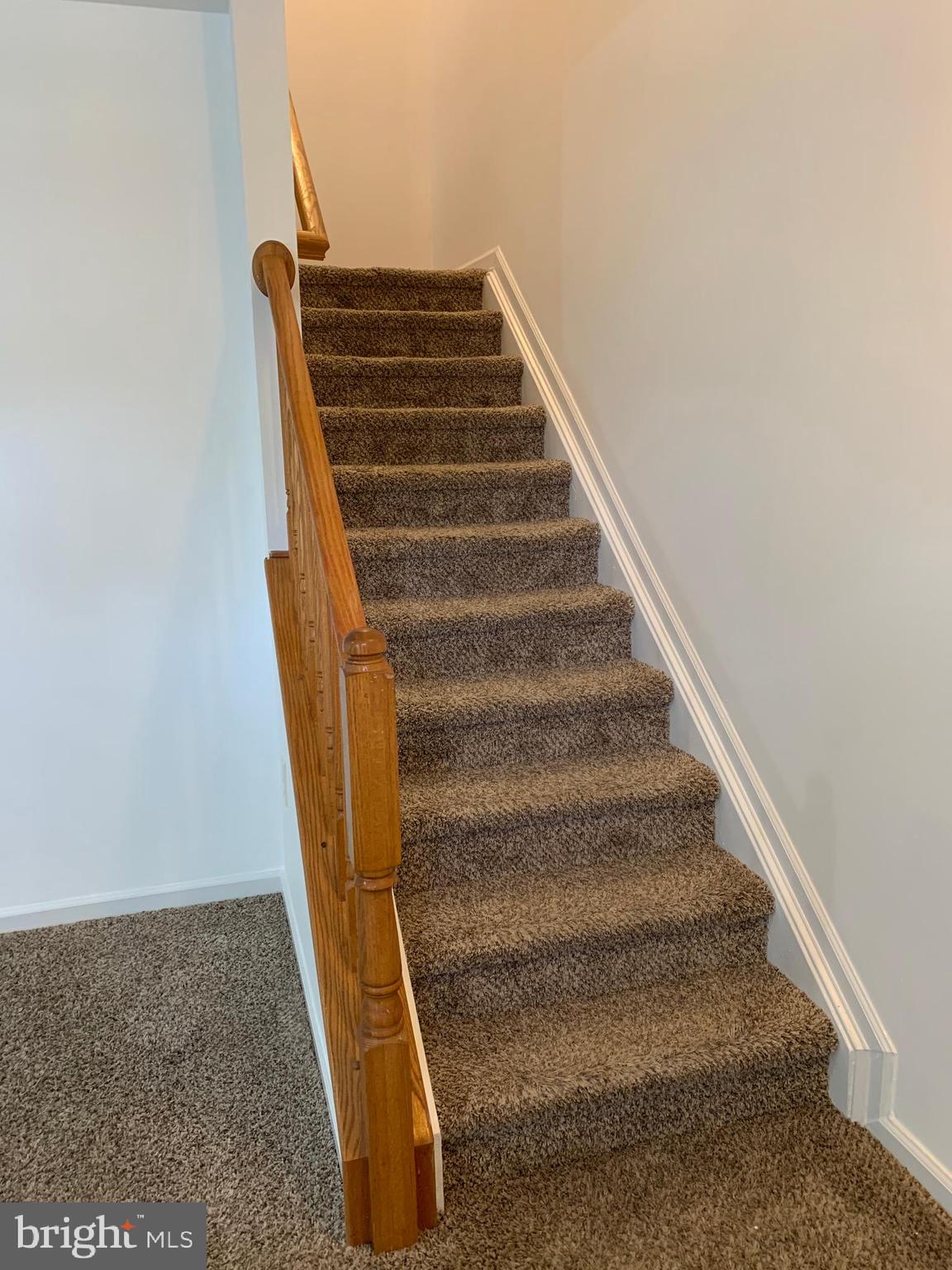 GEORGETOWN SQUARE - Residential Lease