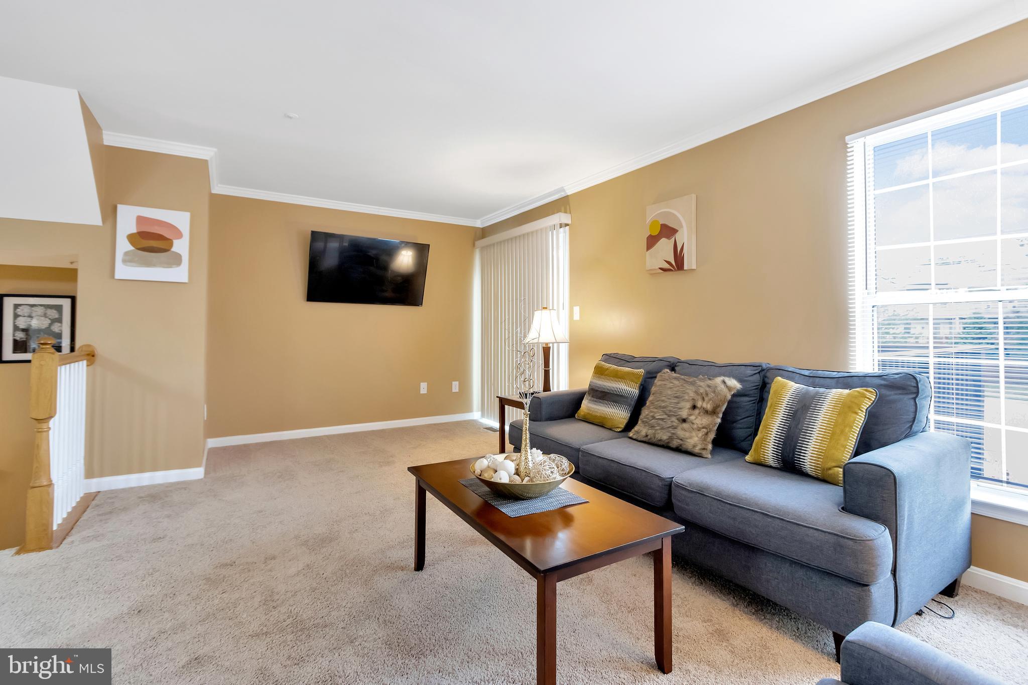 SEVEN OAKS - Residential