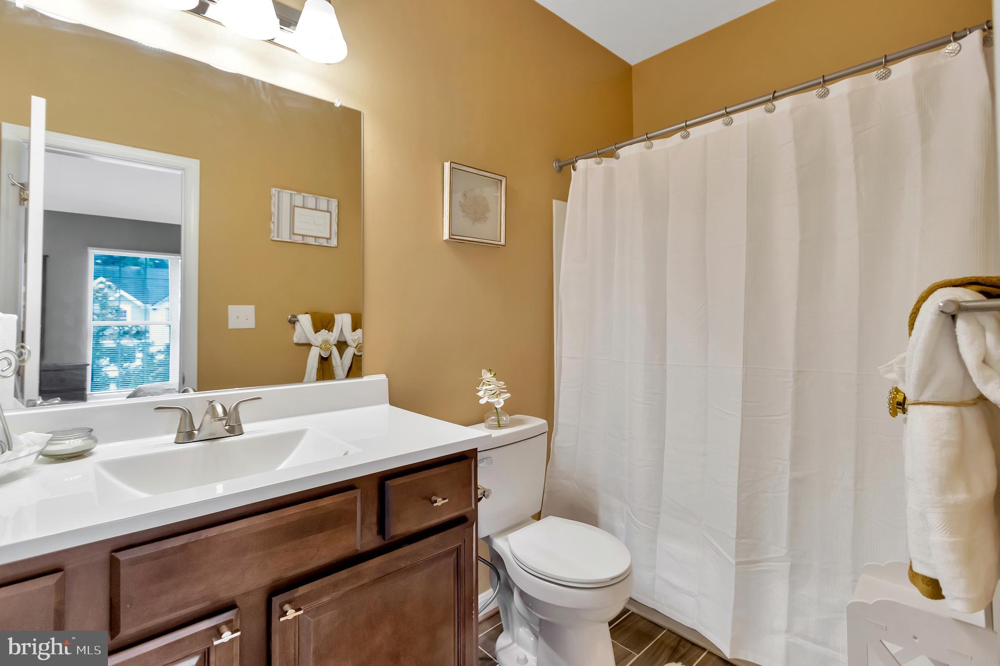 SEVEN OAKS - Residential