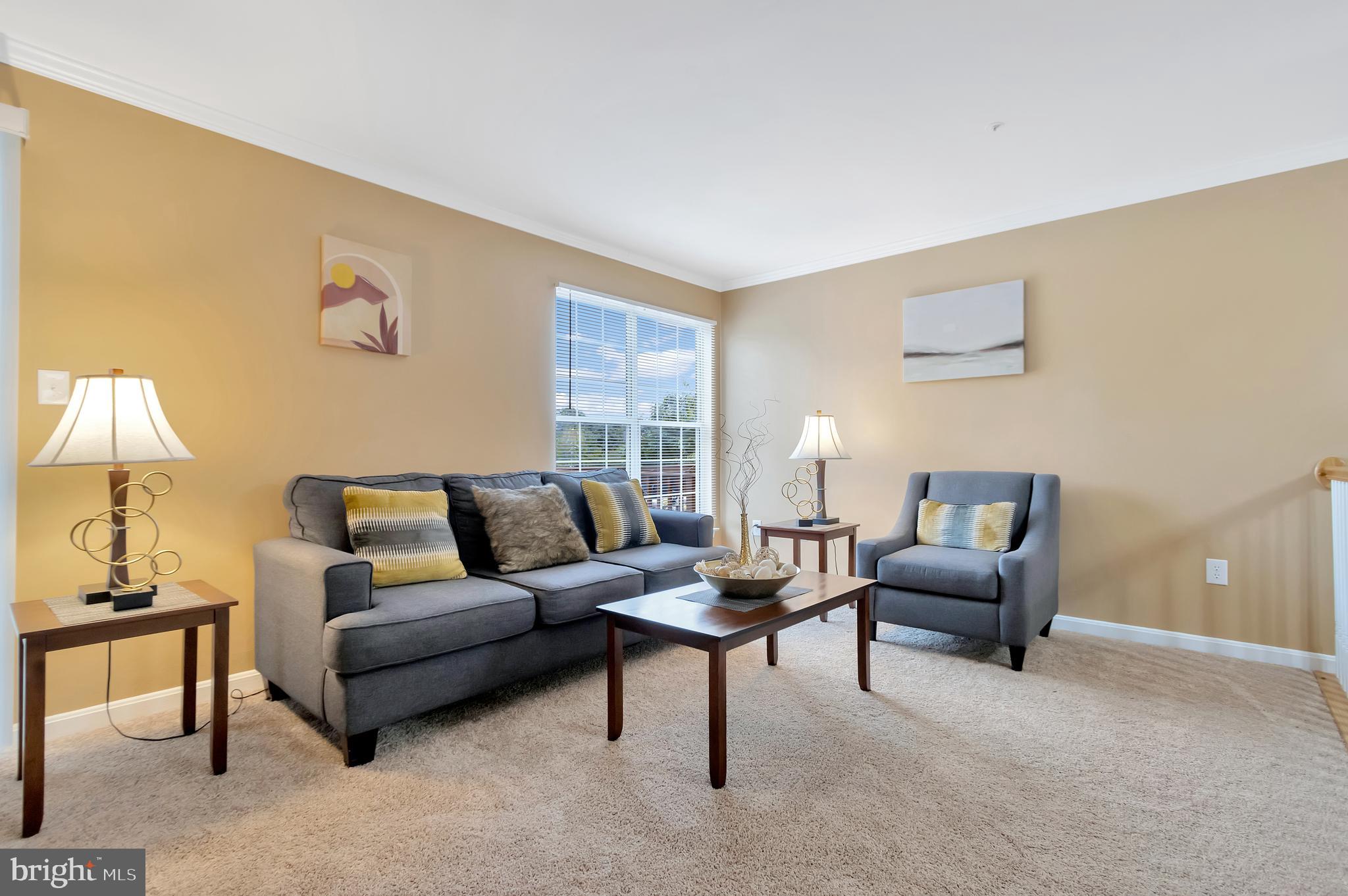 SEVEN OAKS - Residential