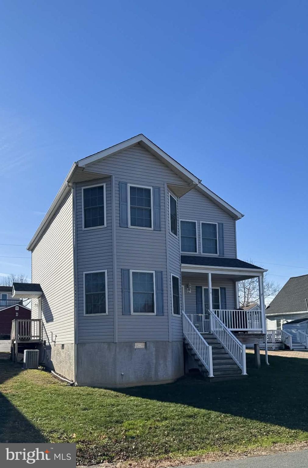 CRYSTAL BEACH MANOR - Residential