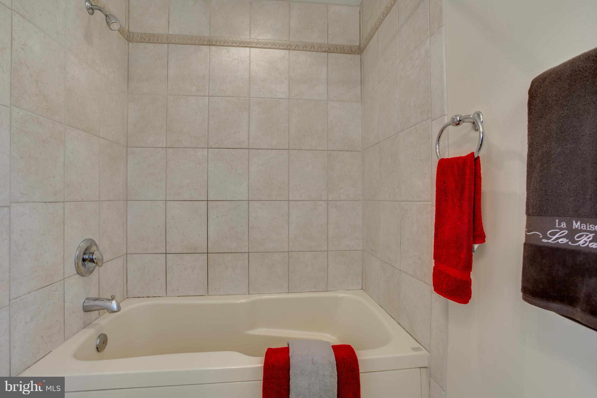 ORCHARD RIDGE - Residential