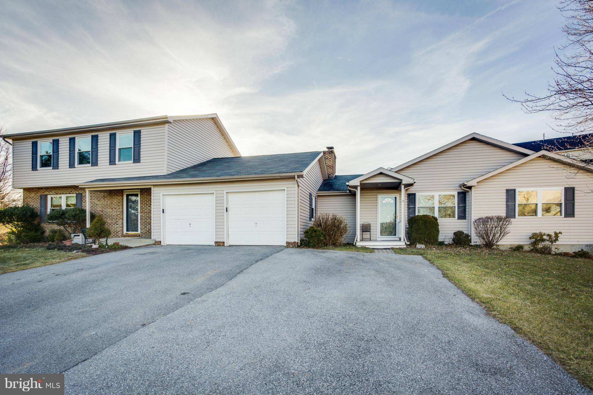 ORCHARD RIDGE - Residential