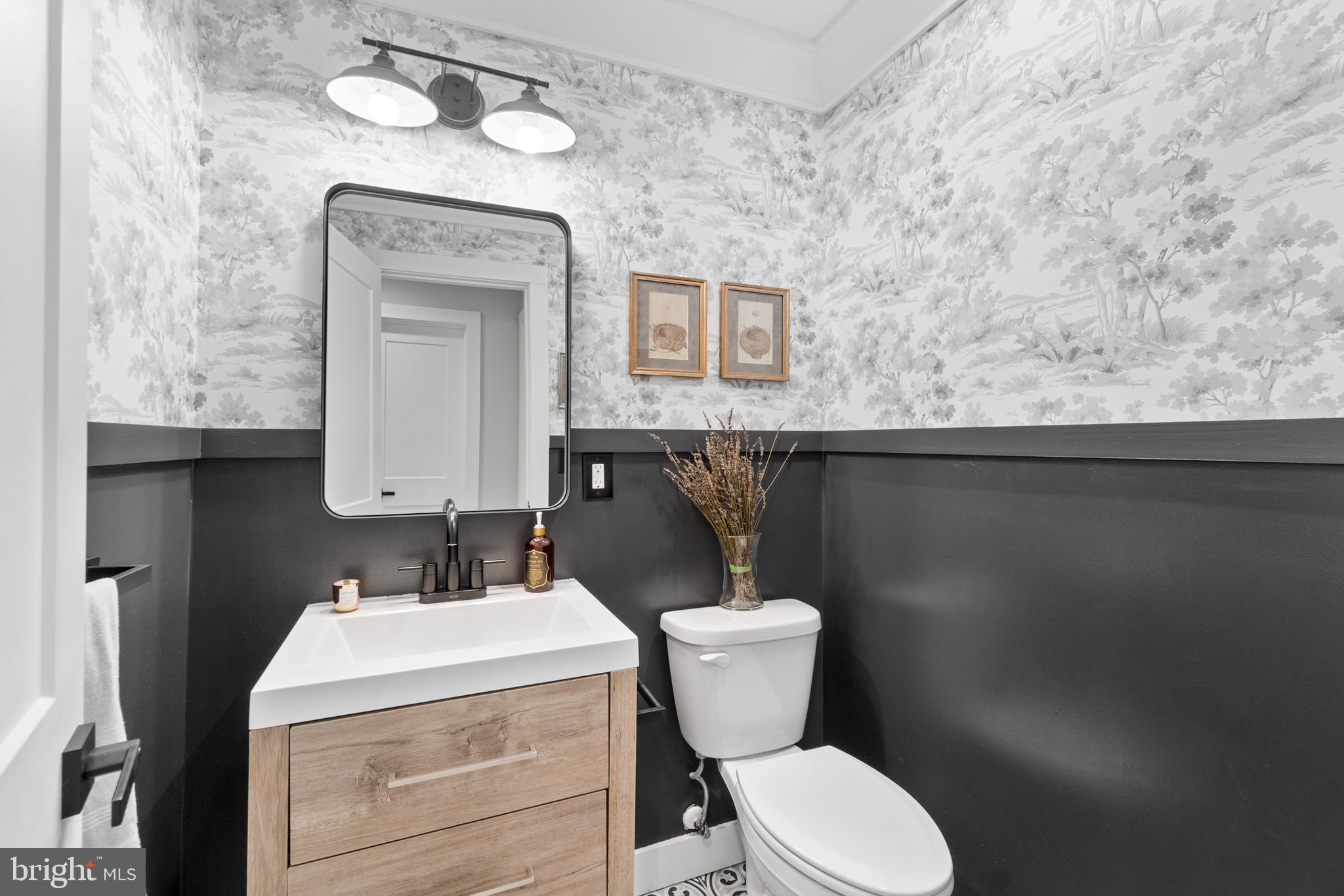 LAUREL ACRES - Residential