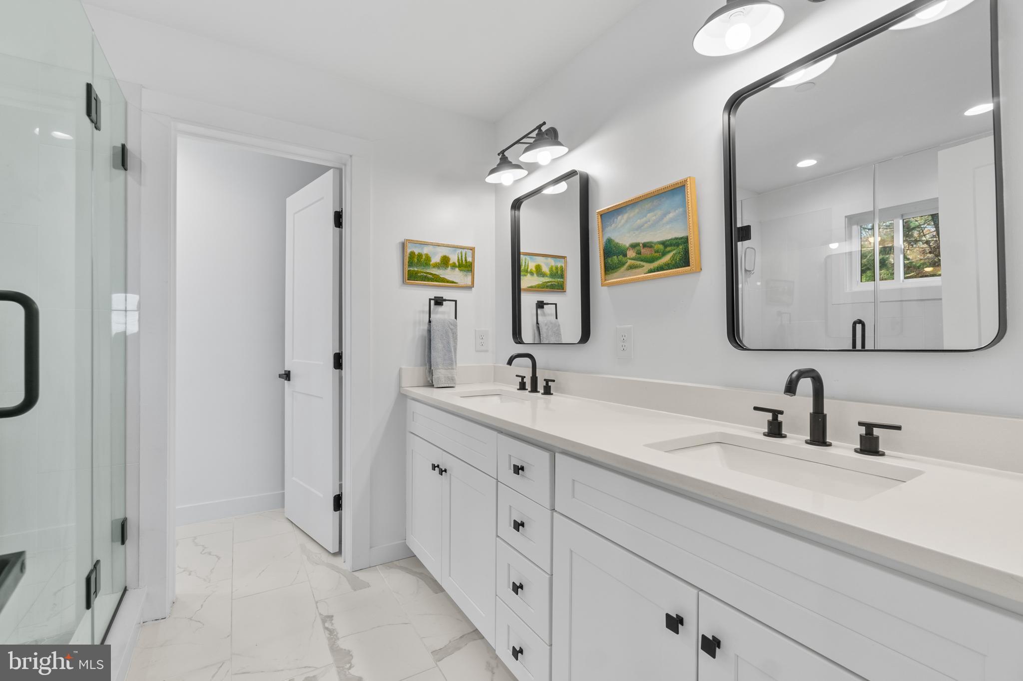 LAUREL ACRES - Residential