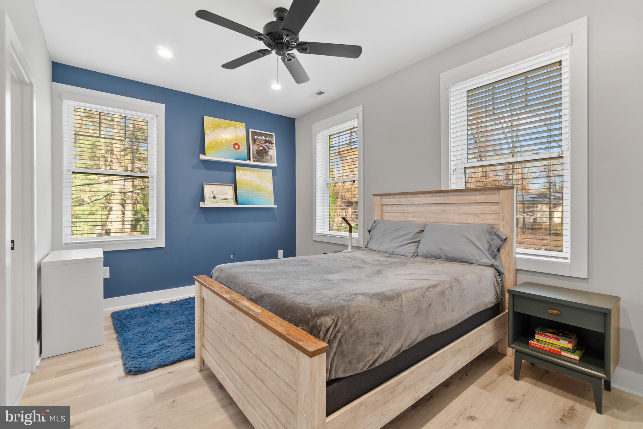 LAUREL ACRES - Residential