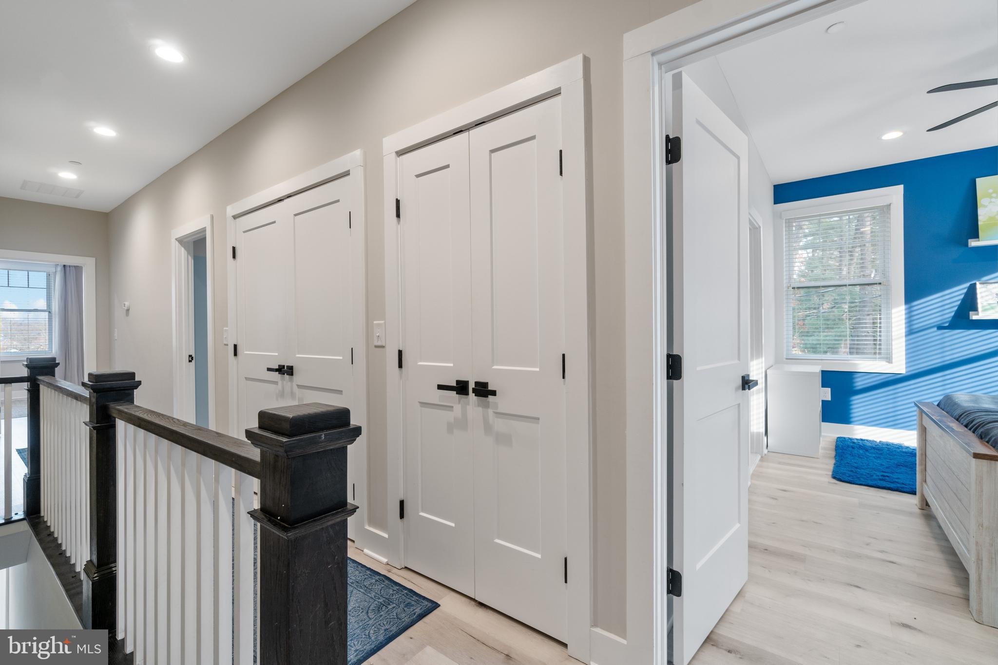 LAUREL ACRES - Residential