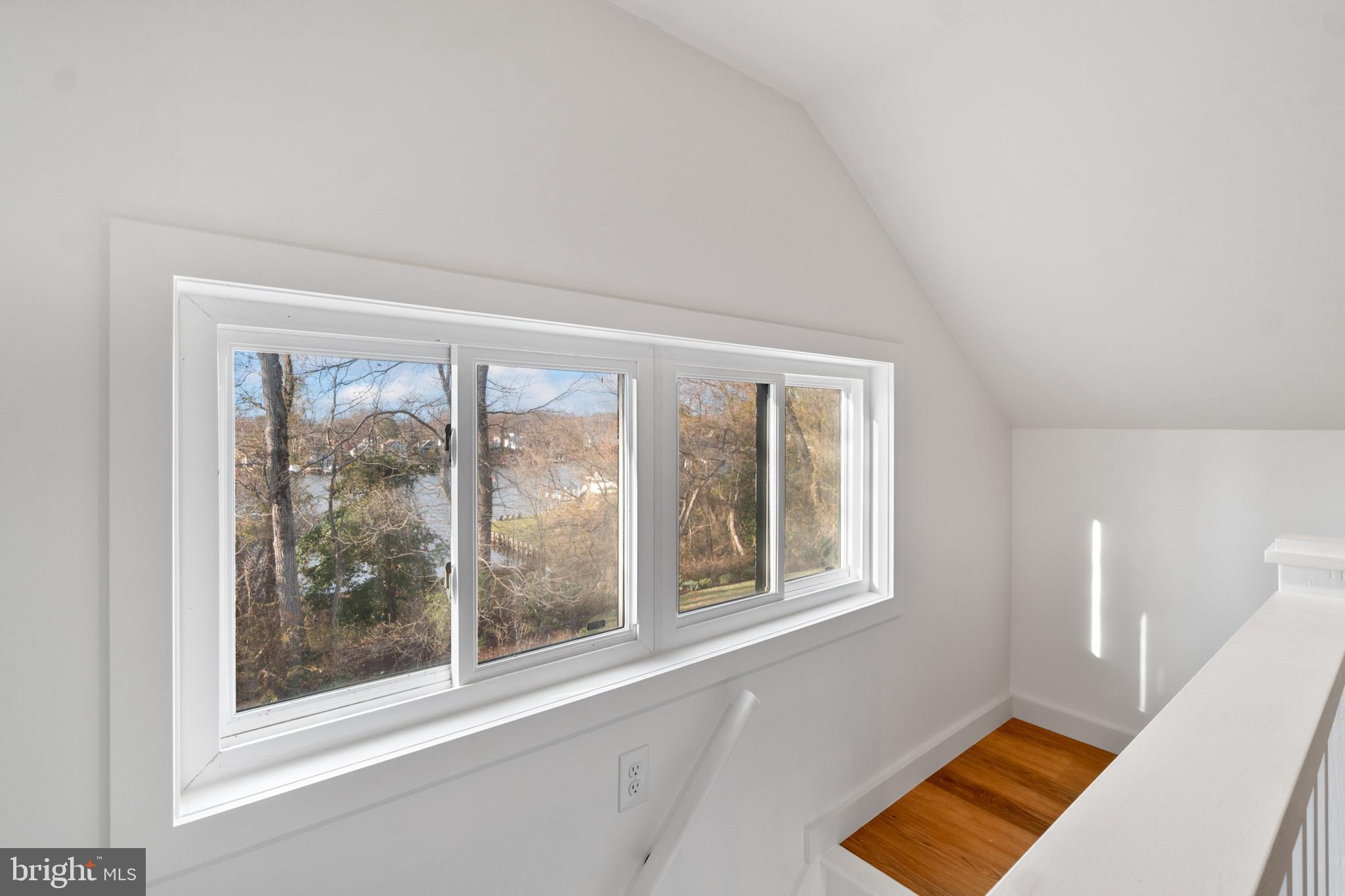 LAUREL ACRES - Residential