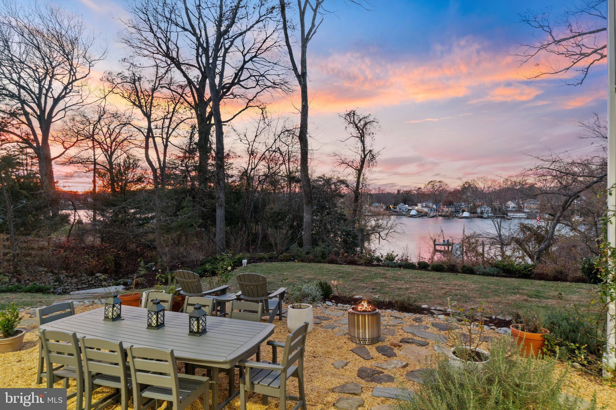 LAUREL ACRES - Residential