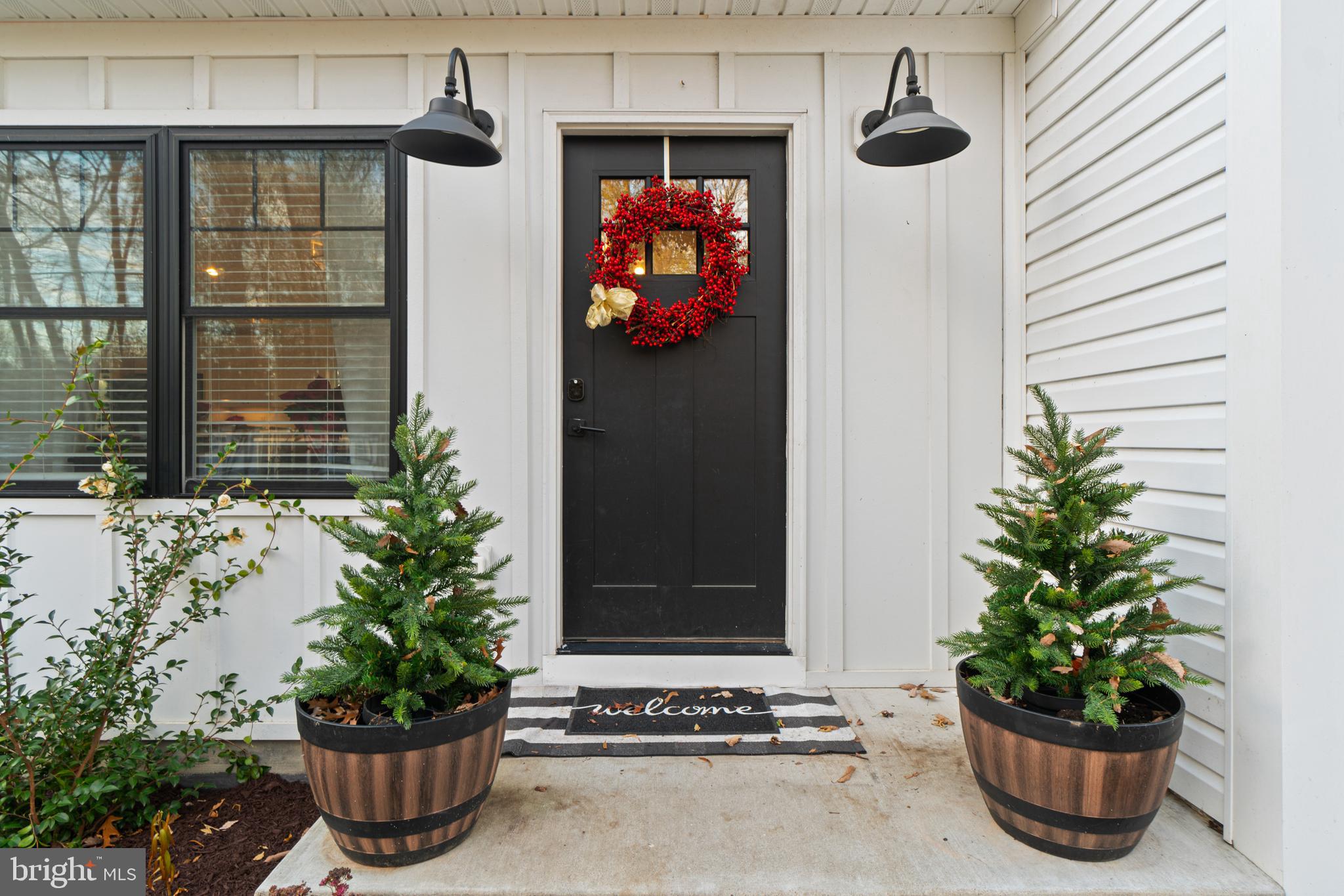 LAUREL ACRES - Residential