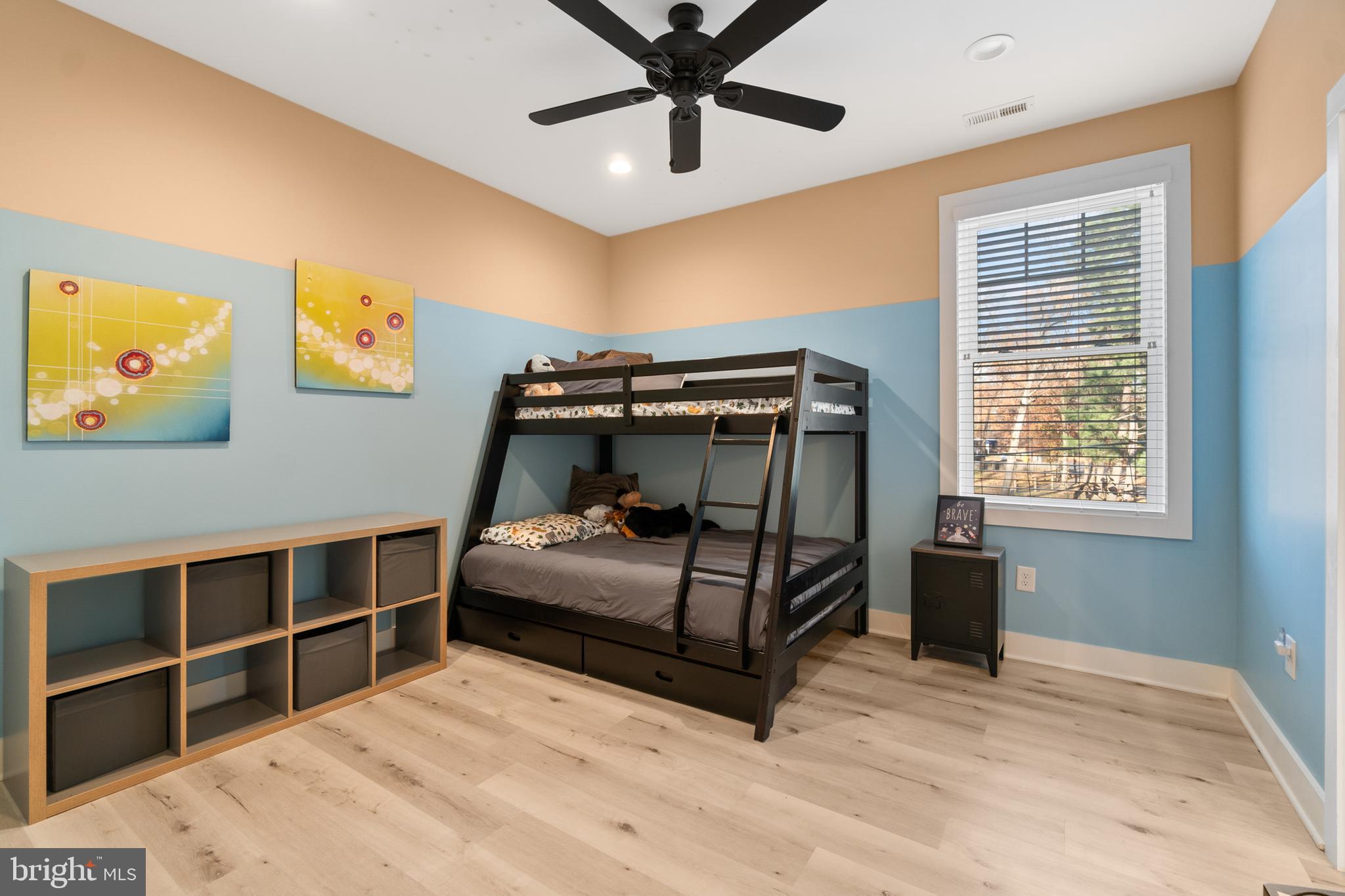 LAUREL ACRES - Residential