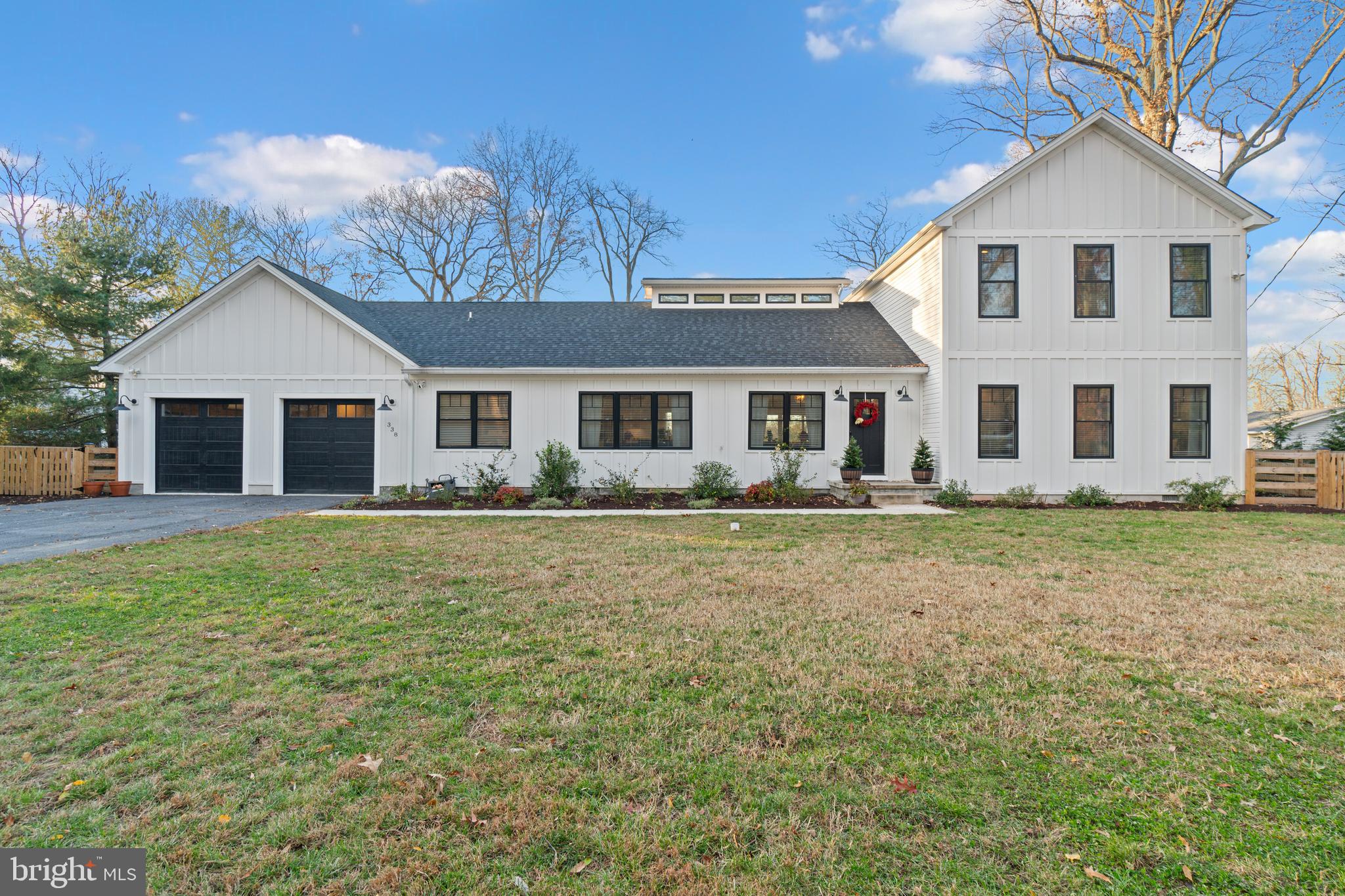 LAUREL ACRES - Residential