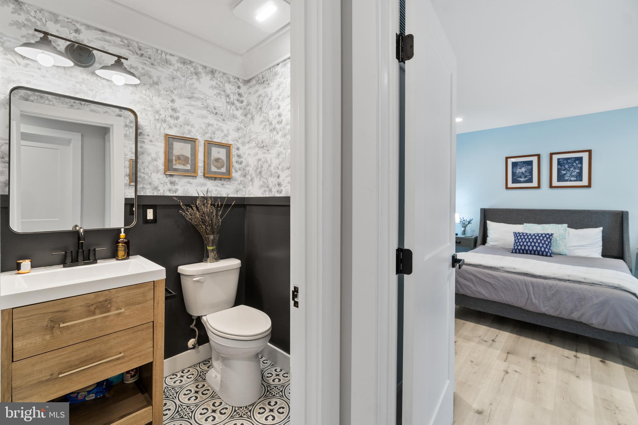 LAUREL ACRES - Residential