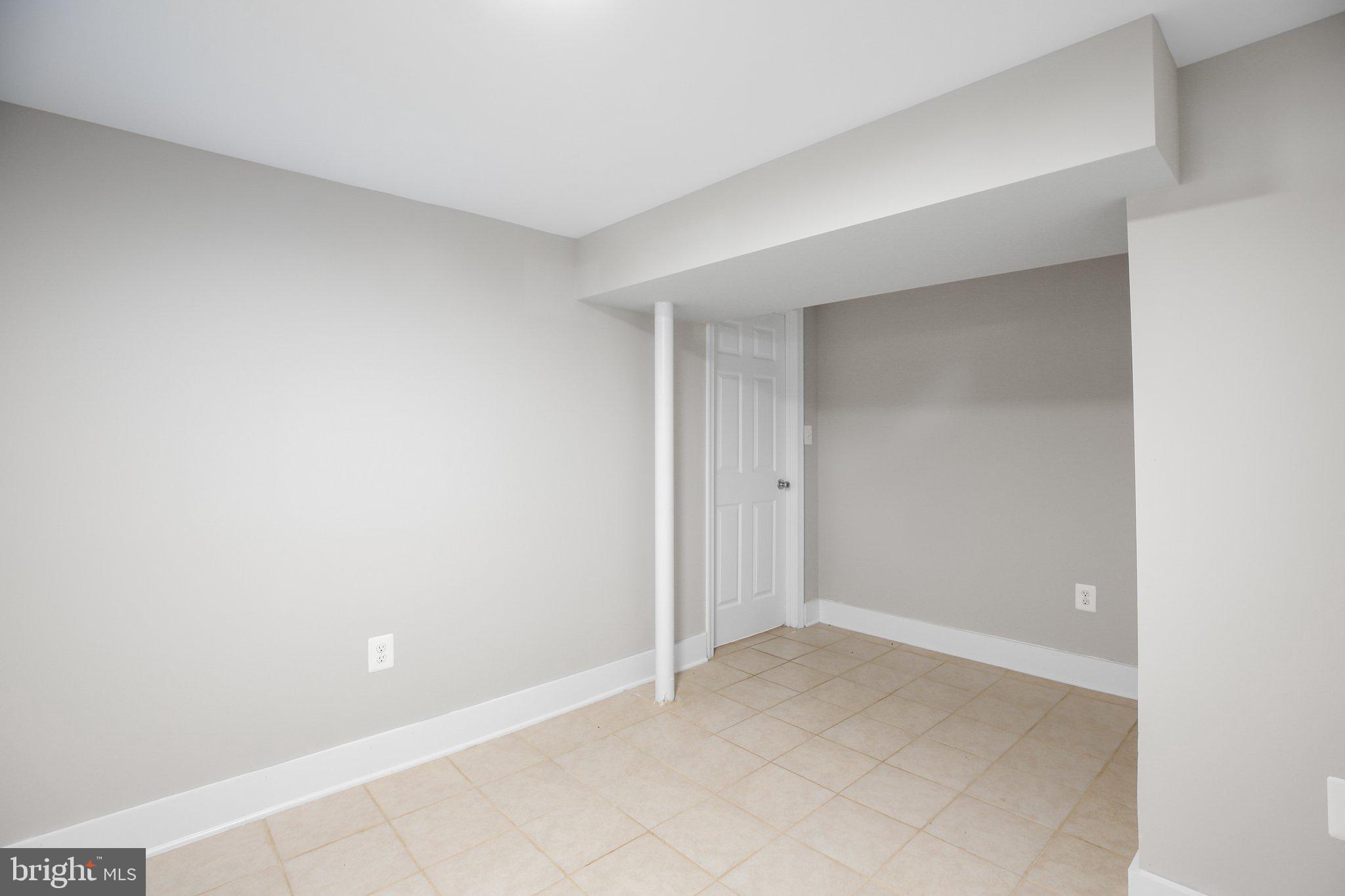 COLLEGE HEIGHTS - Residential