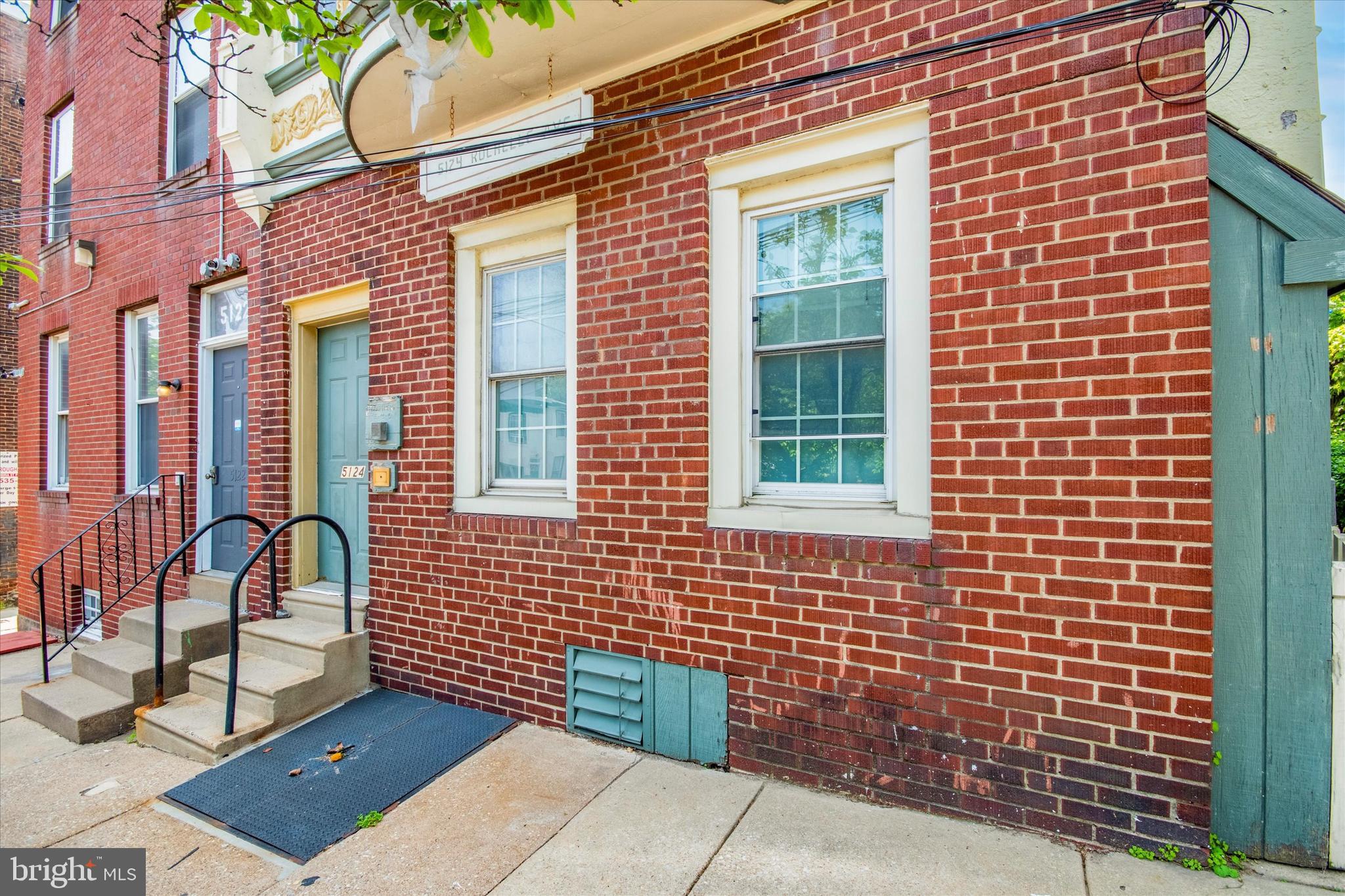 WISSAHICKON HILLS - Residential Lease