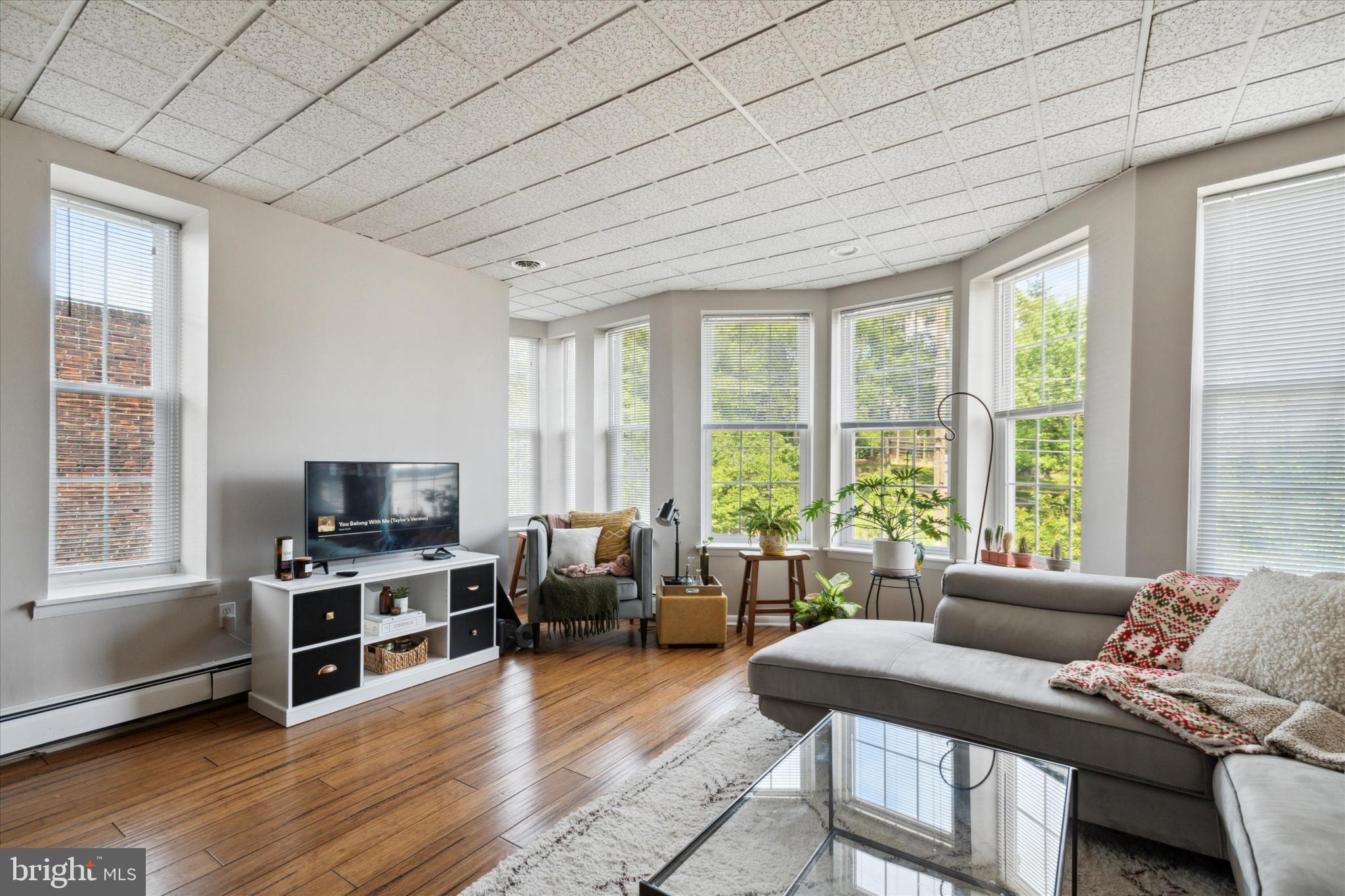 WISSAHICKON HILLS - Residential Lease