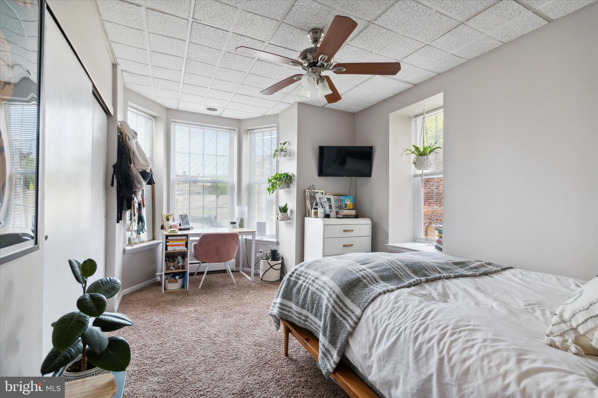 WISSAHICKON HILLS - Residential Lease