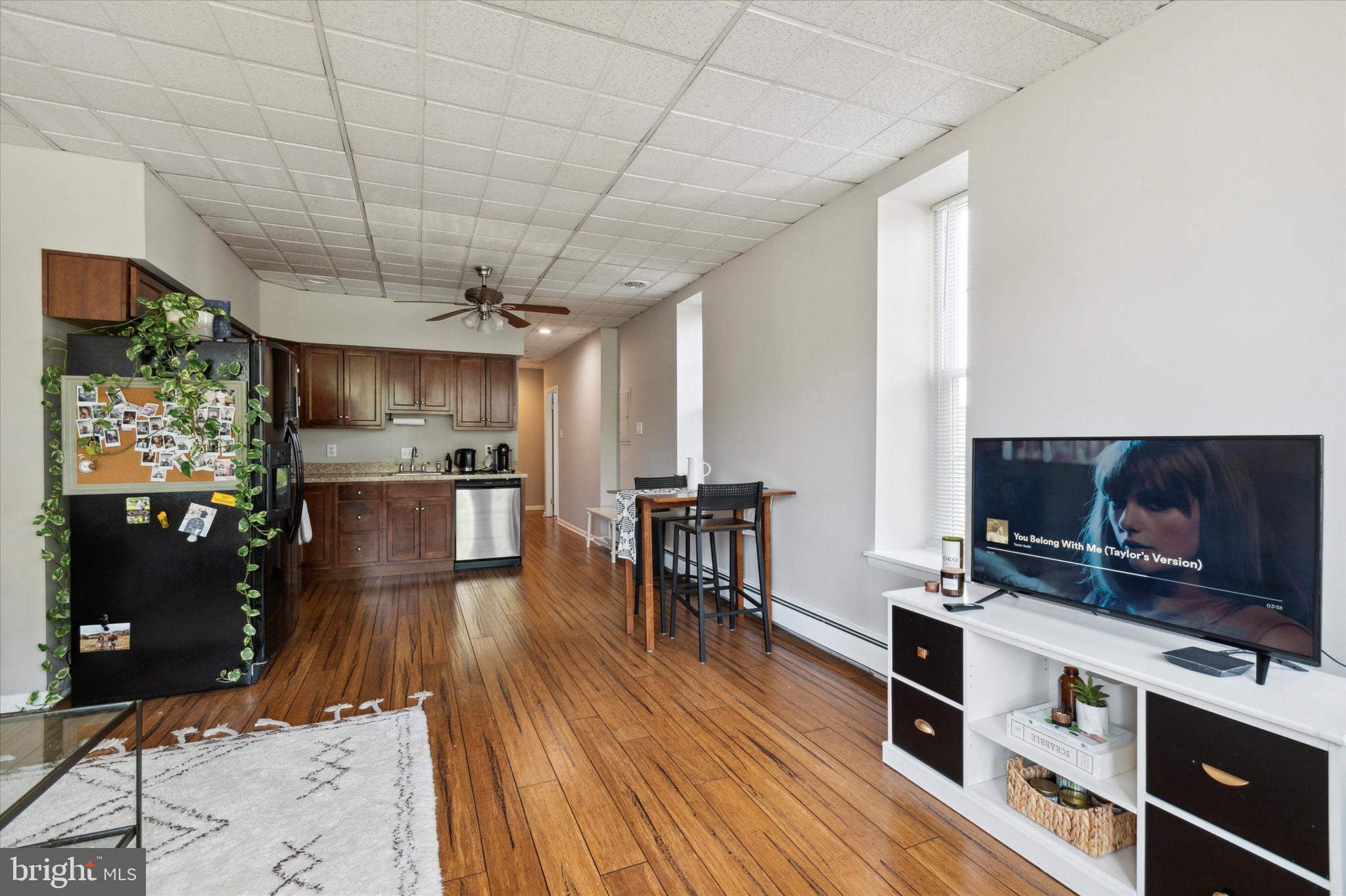 WISSAHICKON HILLS - Residential Lease