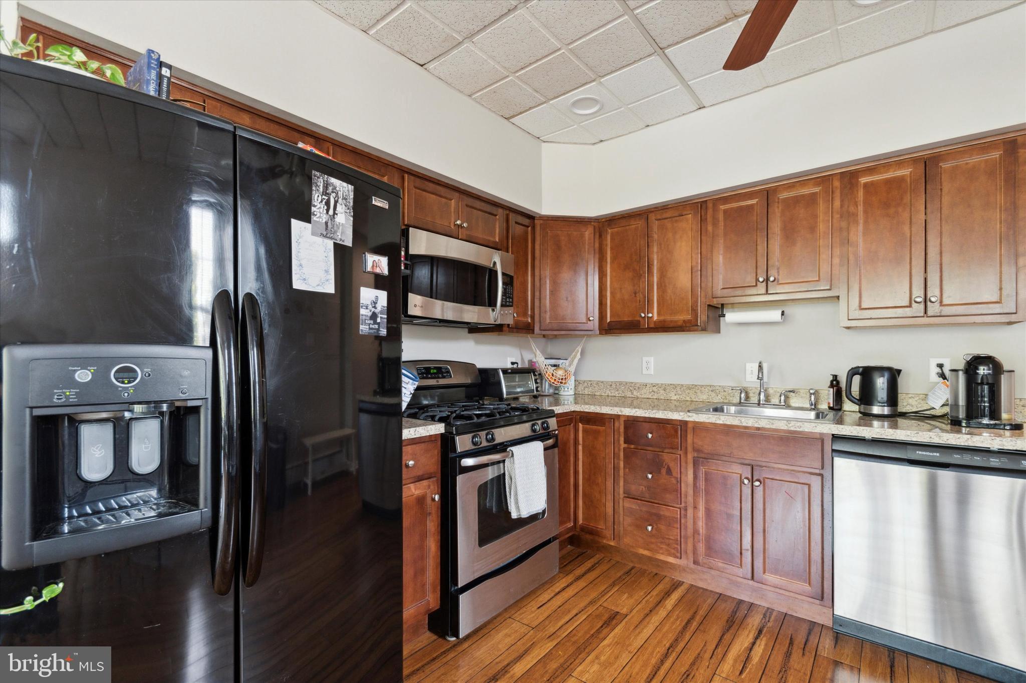 WISSAHICKON HILLS - Residential Lease