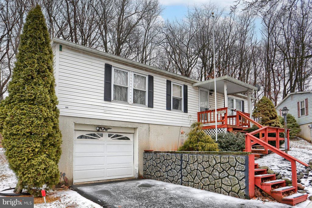 Photo of 8 - L 20 Stacey Court, STEVENS, PA 17578 (MLS # PALA2063842)