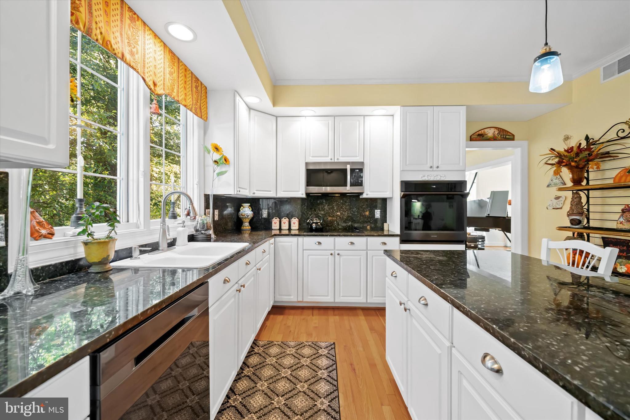 THE RIDINGS CHADDS - Residential